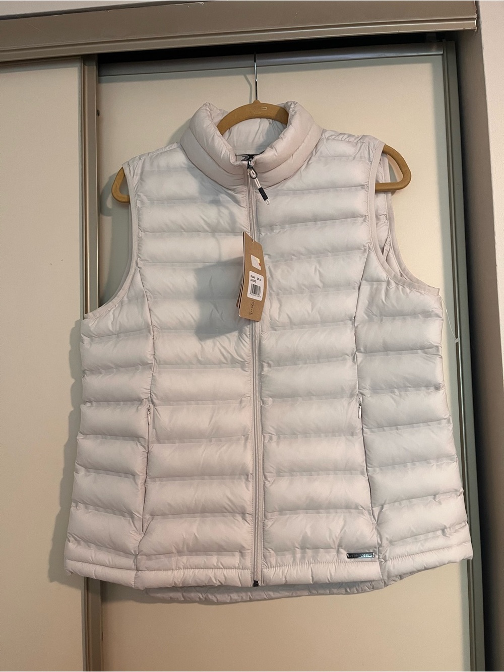 Zeroxposur : Women's Quilted Puffer Vest; Size US “L”